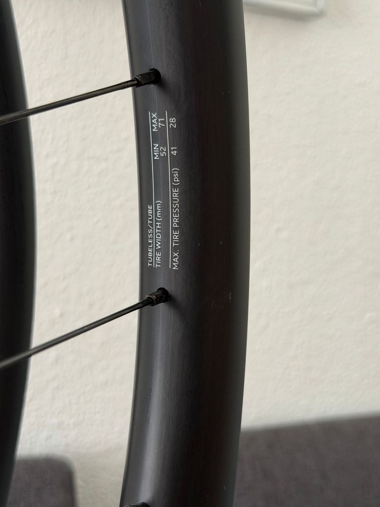Ocuo MP30TEAM Carbon 2024 bike d'occasion — image 4 sur 5