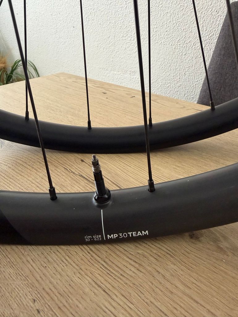 Ocuo MP30TEAM Carbon 2024 bike d'occasion — image 3 sur 5