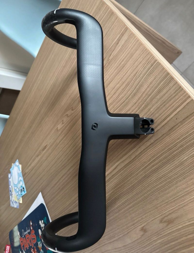 Käytetty Syncros Creston iC SL Aero Handlebar 2025 Cockpit