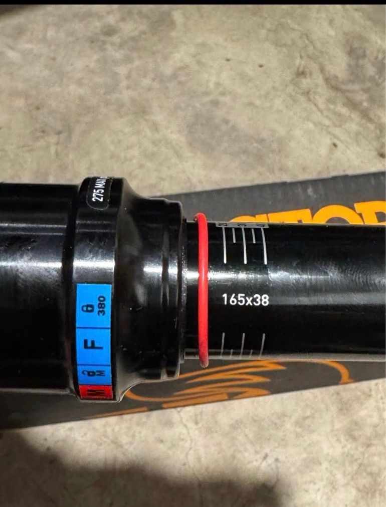 Tweedehands Rock Shox rock monarc 2025 bike — afbeelding 2 van 6