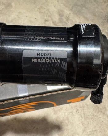 Tweedehands Rock Shox rock monarc 2025 bike — afbeelding 6 van 6