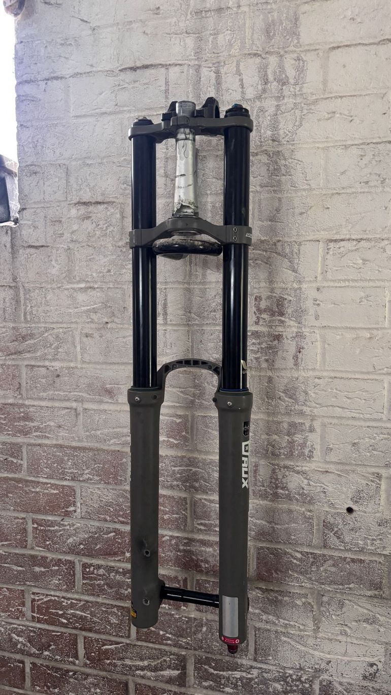 Brugt Sr Suntour RUX Fork bike — billede 2 af 2