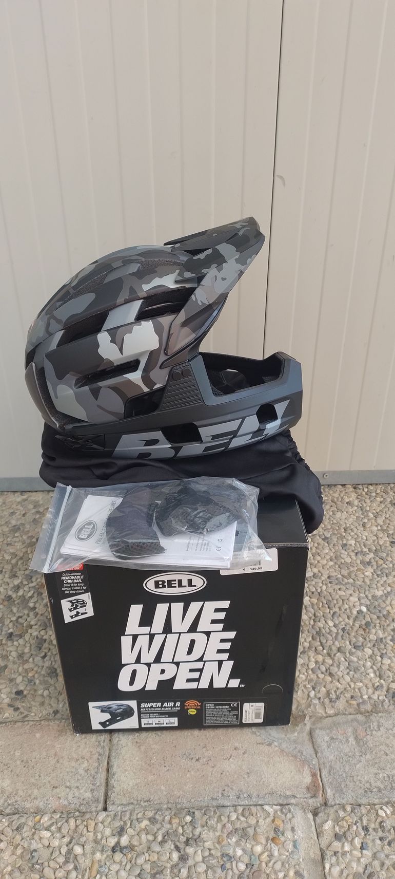 Brugt Bell Super Air R Helmet Mips 2025 bike — billede 2 af 12