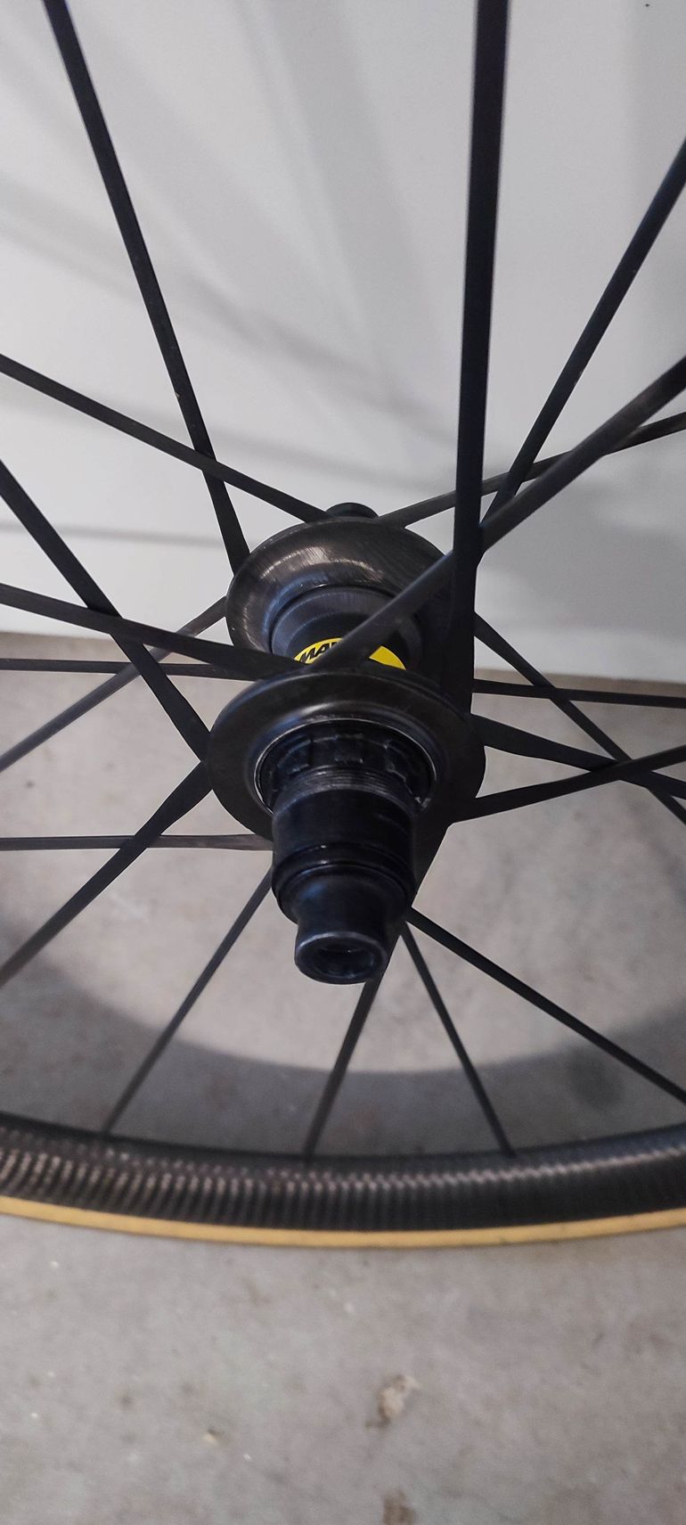 Mavic Cosmic Ultimate Disc 40 bike d'occasion — image 3 sur 3