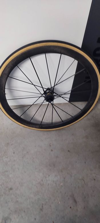 Mavic Cosmic Ultimate Disc 40 bike d'occasion — image 1 sur 3