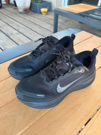 Used Nike Vomero Plus bike — image 3 of 10