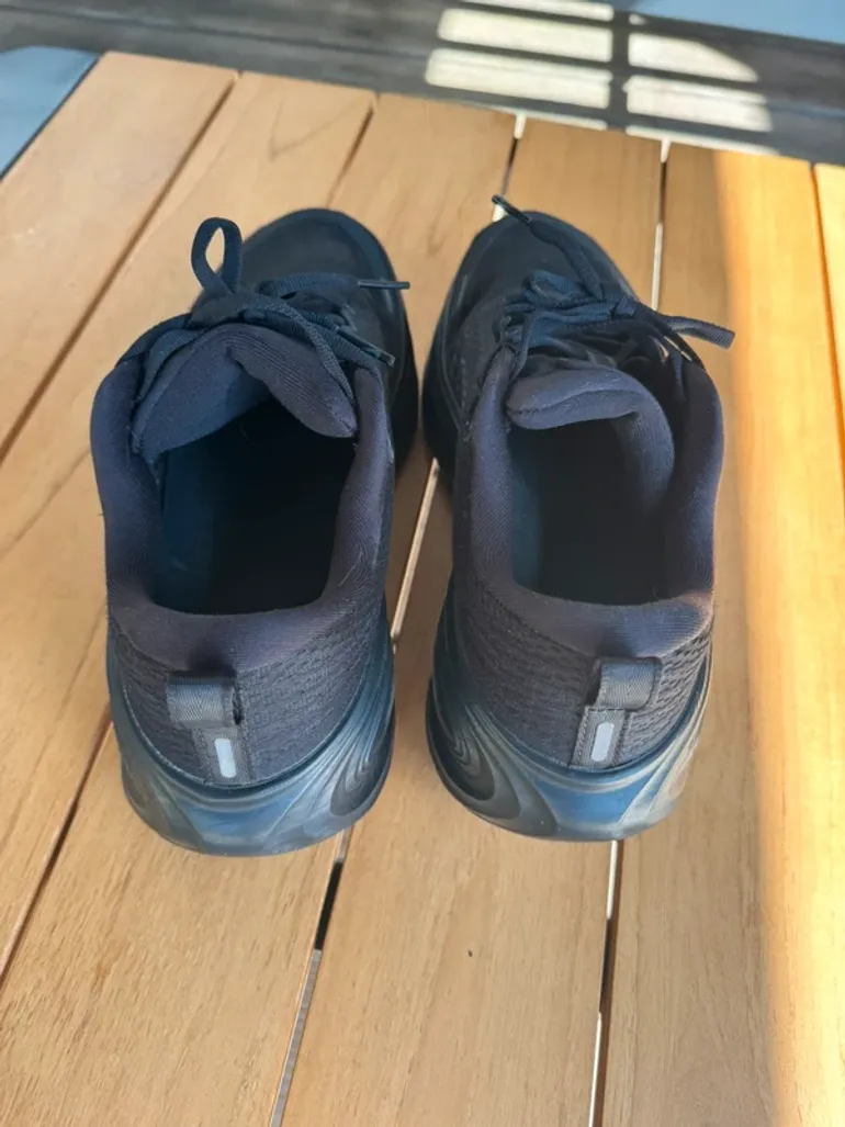 Used Nike Vomero Plus bike — image 4 of 10