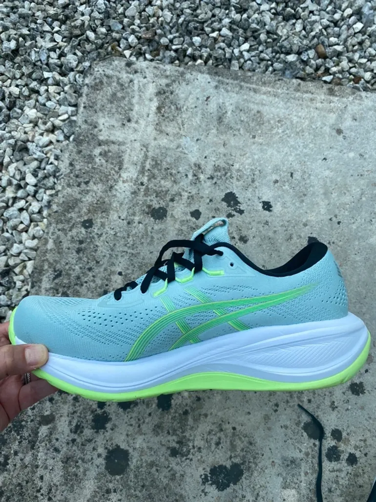 Asics Running Shoes bike usato — immagine 2 di 11