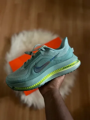Look Air Max Running Shoes d'occasion