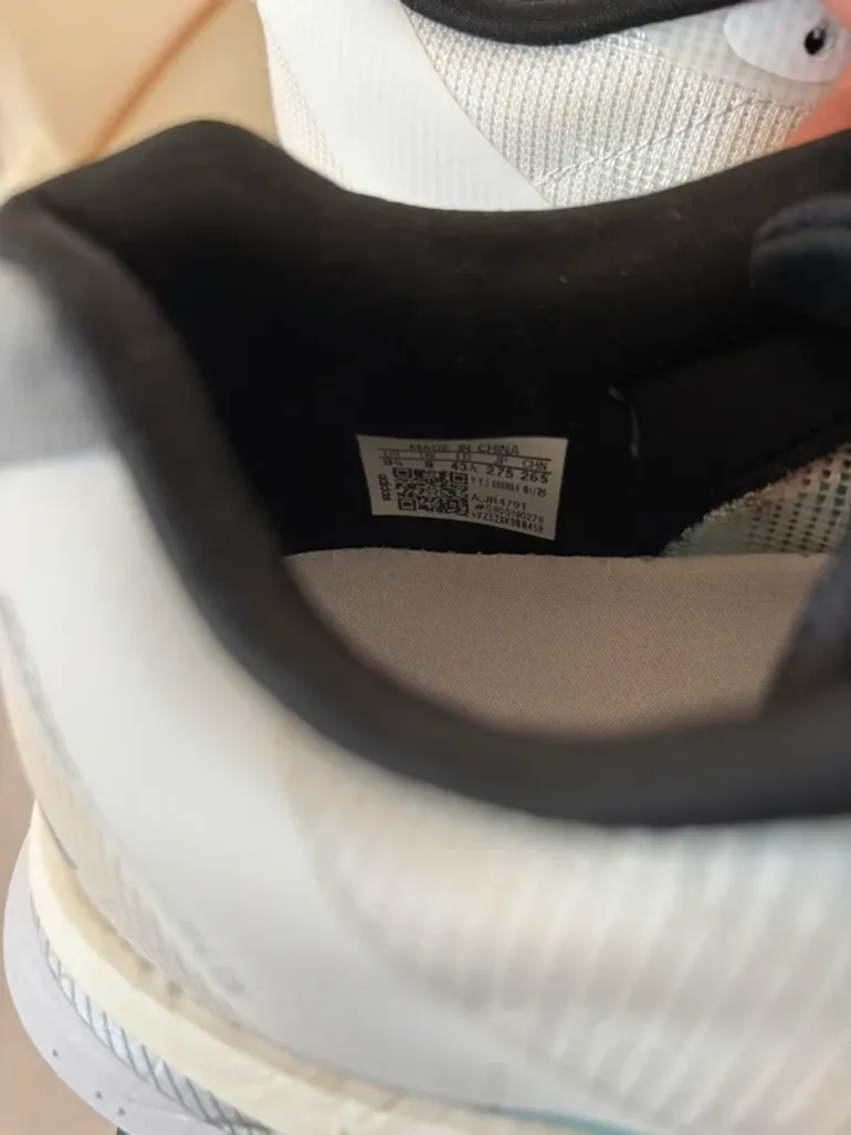Used Adidas Adizero Boston 13 bike — image 9 of 11