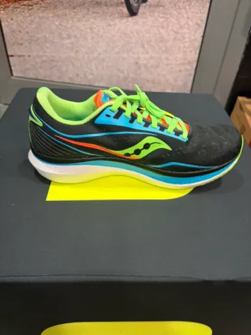 Używany Saucony Endorphin Speed Running Shoes