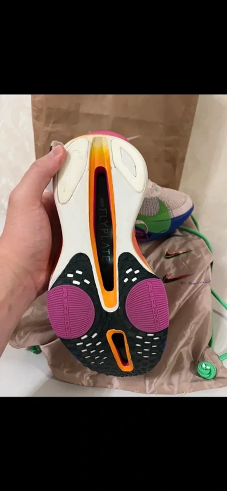 Used Nike Air Zoom Alphafly Next% 3 bike — image 4 of 9