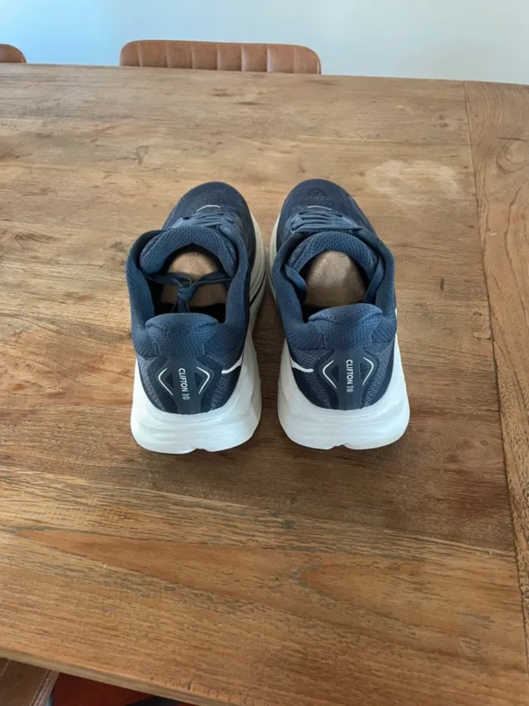 Used Hoka Clifton 10 bike — image 3 of 5