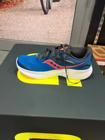 Używany Saucony Ride 15 Running Shoes