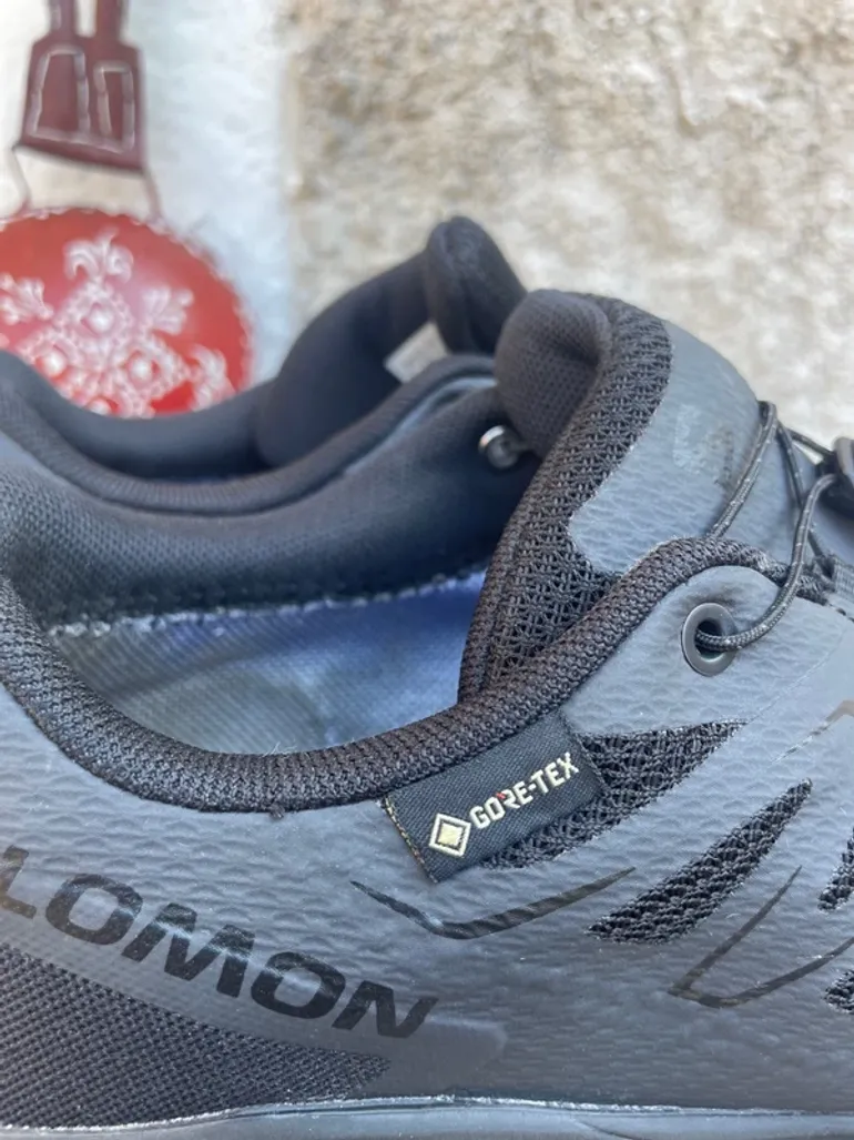 Salomon Goretex Trailrunning Shoes bike d'occasion — image 5 sur 6