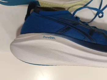 Asics PureGEL Nimbus 27 bike d'occasion — image 7 sur 8