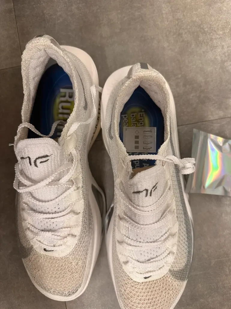 Used Nike Air Zoom Alphafly 3 NEXT% bike — image 4 of 12