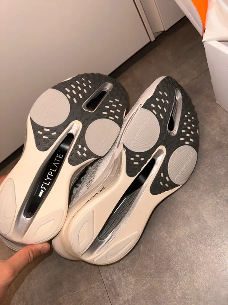 Used Nike Air Zoom Alphafly 3 NEXT% bike — image 2 of 12