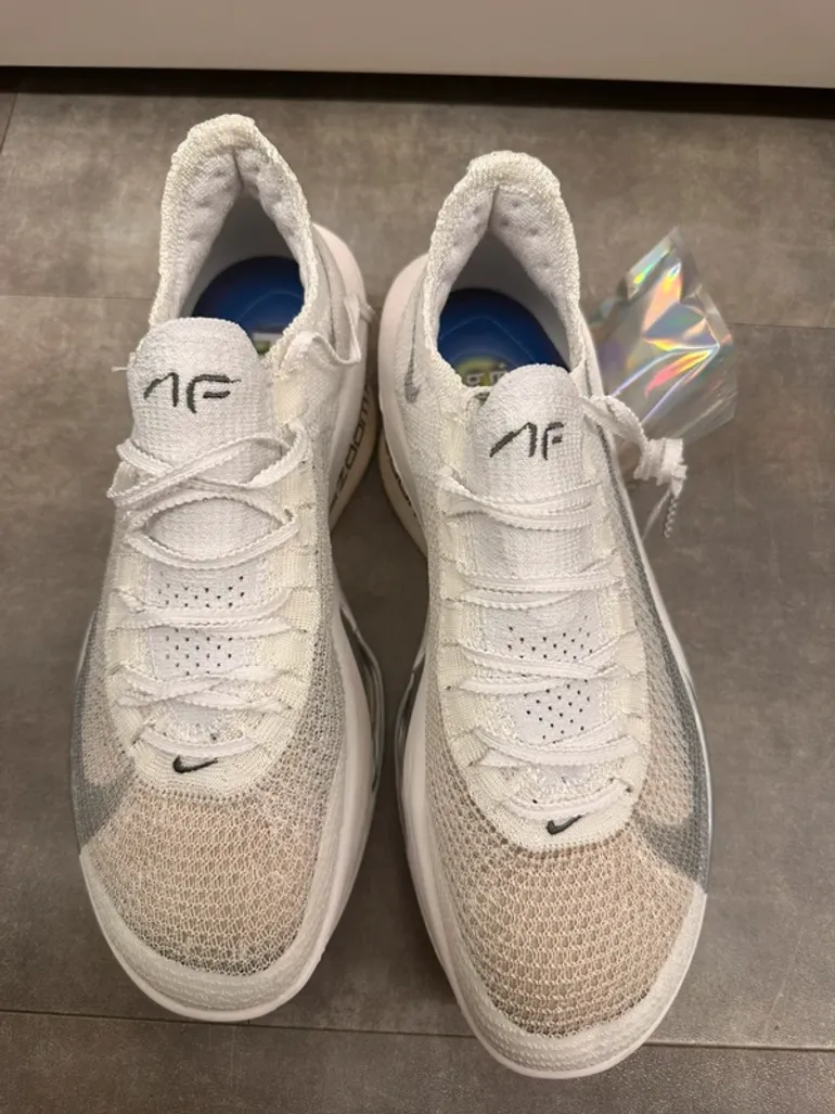 Used Nike Air Zoom Alphafly 3 NEXT% bike — image 5 of 12