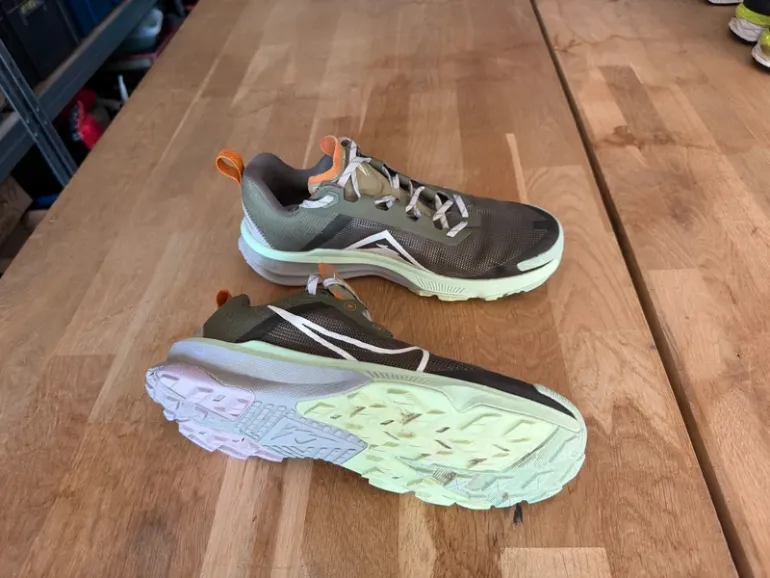 Orange Nike Trail Running Shoes bike d'occasion — image 3 sur 3
