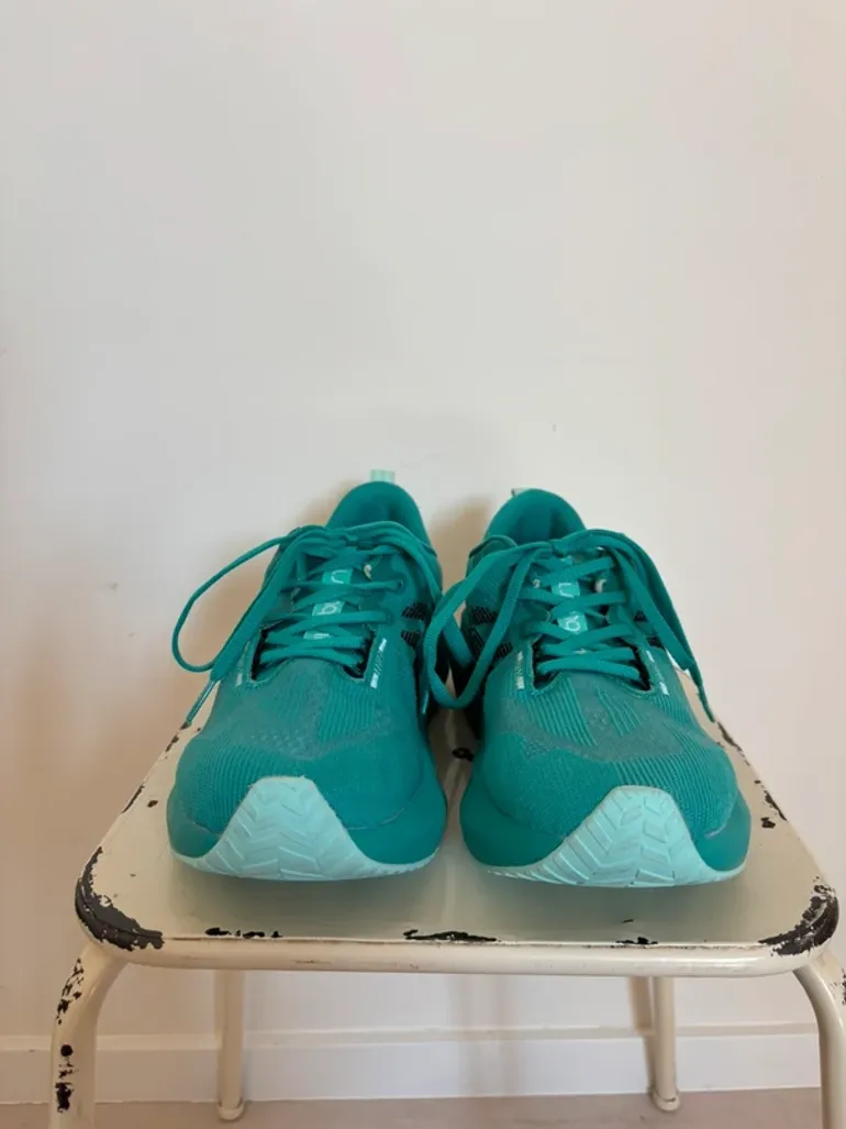 Asics Novablast 5 bike d'occasion — image 5 sur 11