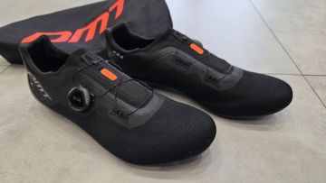 Used Dmt KR4 Cycling Shoes