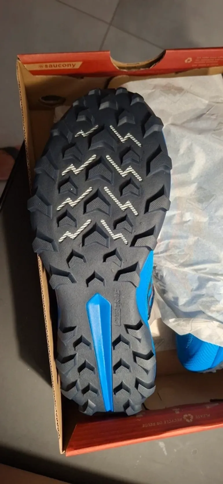 Used Saucony Peregrine 14 bike — image 2 of 4