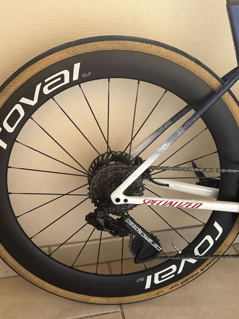 Gebrauchtes Roval CLX 2 Team Wheels 2025 bike — Bild 4 von 6