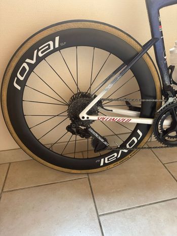 Gebrauchtes Roval CLX 2 Team Wheels 2025 bike — Bild 6 von 6