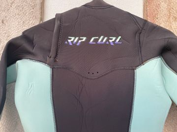 Tweedehands Rip Curl Dawnpatrol Wetsuit 2023 bike — afbeelding 5 van 13