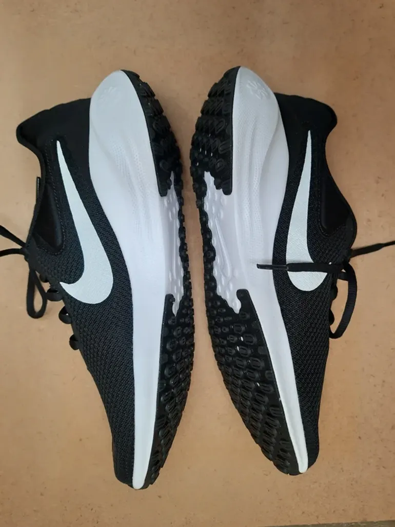 Gebrauchtes Nike Révolution 7 bike — Bild 12 von 15