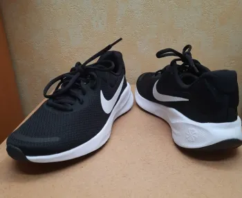 Gebrauchtes Nike Révolution 7 bike — Bild 8 von 15