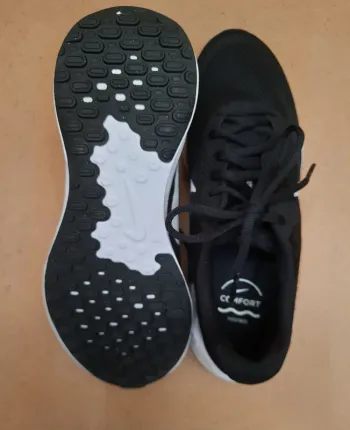 Gebrauchtes Nike Révolution 7 bike — Bild 9 von 15