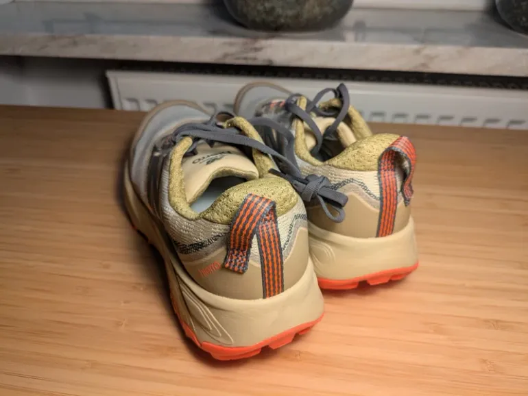 Gebrauchtes New Balance Fresh Foam X Hierro V9 bike — Bild 2 von 6