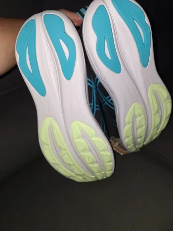 Used Asics Shoes bike — image 6 of 6