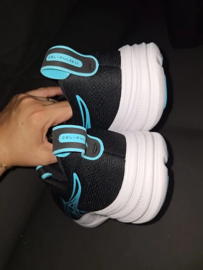 Used Asics Shoes bike — image 4 of 6