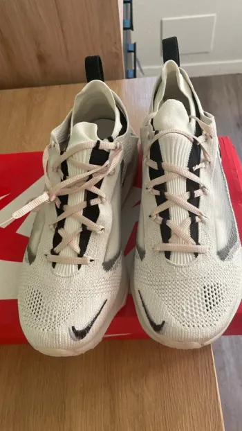 Używany Nike Sneakers bike — zdjęcie 6 z 7