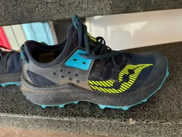 Gebrauchtes Saucony Rift Edge Running Shoes