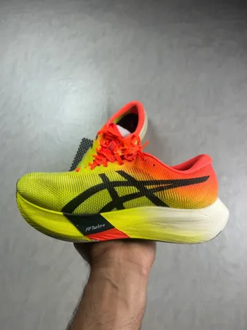 Brugt Orange Metaspeed Edge Running Shoes