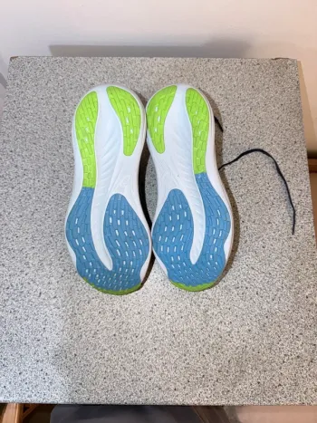 Gebrauchtes Asics Gel Nimbus 26 bike — Bild 2 von 5