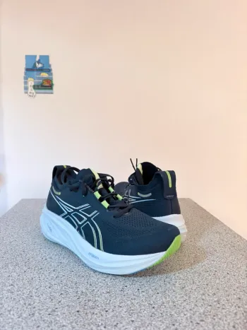 Gebrauchtes Asics Gel Nimbus 26 bike — Bild 1 von 5