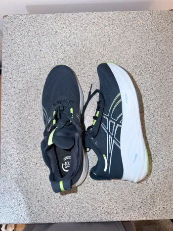 Gebrauchtes Asics Gel Nimbus 26 bike — Bild 3 von 5