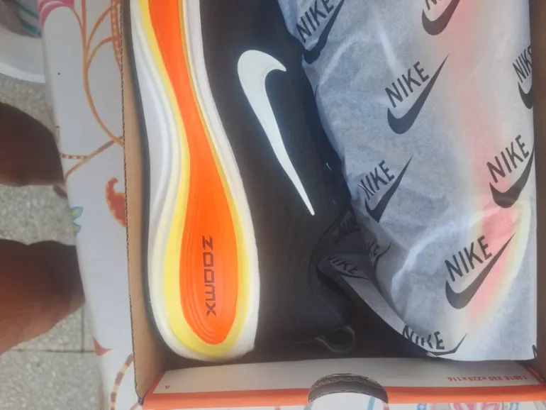 Used Nike Vomero Plus Run bike — image 6 of 12