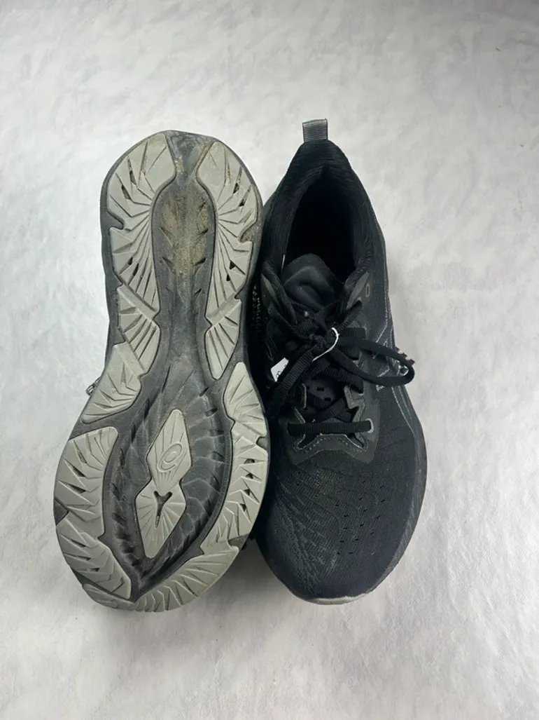 Tweedehands Asics Novablast 4 bike — afbeelding 5 van 8