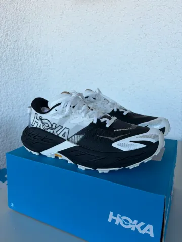 Gebrauchtes Lange Hoka Speedgoat 7 Wide Running Shoes