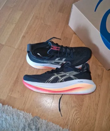 Gebrauchtes Asics Gel Nimbus 27 bike — Bild 1 von 3