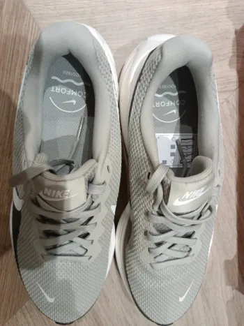 Gebrauchtes Nike Revolution 8 bike — Bild 3 von 8