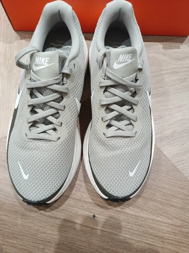 Gebrauchtes Nike Revolution 8 bike — Bild 5 von 8