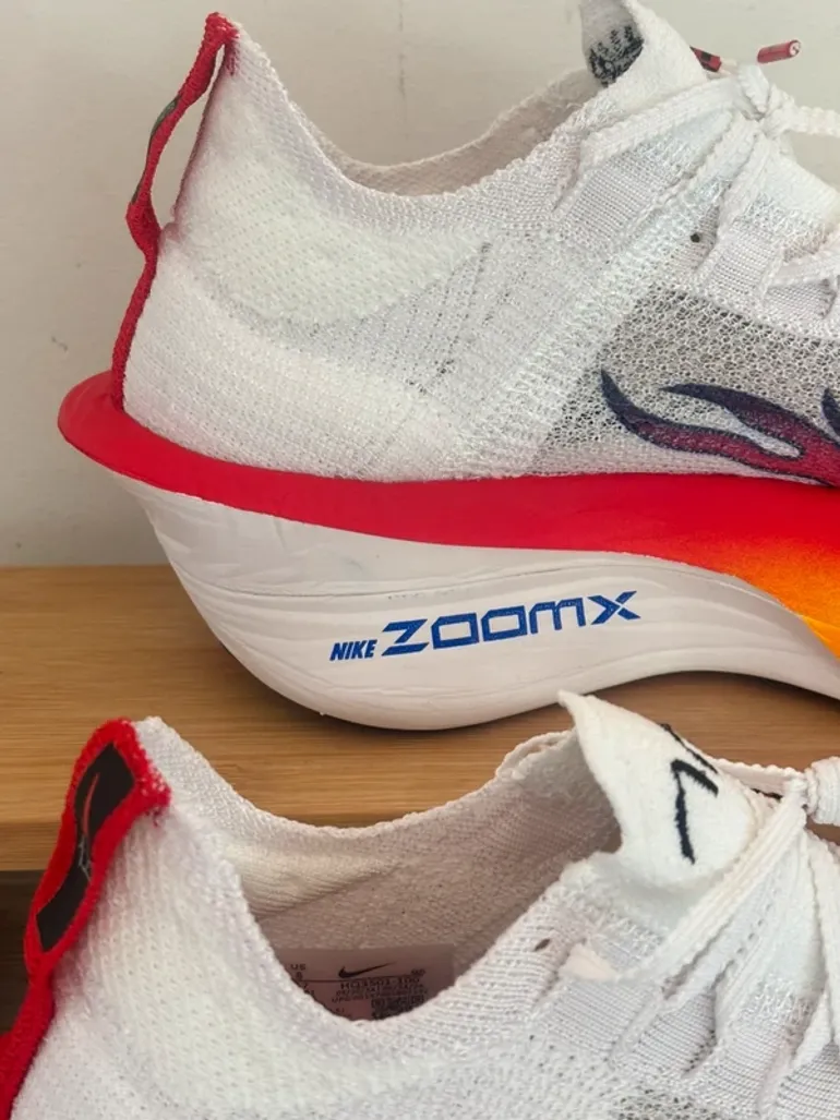 Gebrauchtes White Air Zoom Alphafly Next% 3 bike — Bild 3 von 15