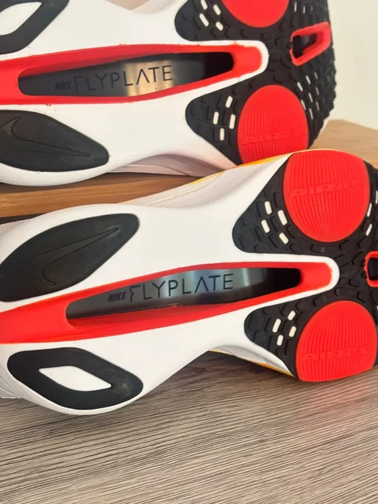 Gebrauchtes White Air Zoom Alphafly Next% 3 bike — Bild 11 von 15
